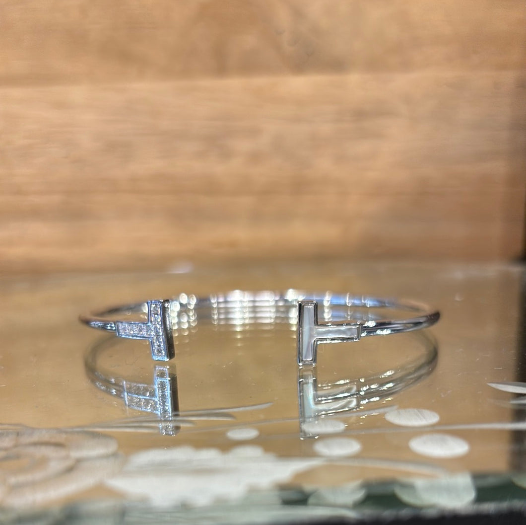 T Design Bangle