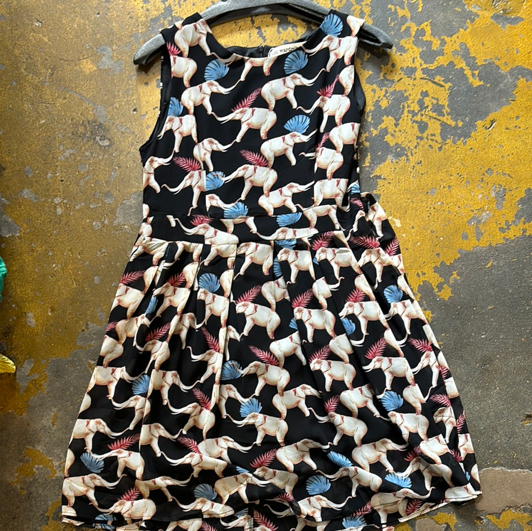 18428 Elephant Leaf Dress