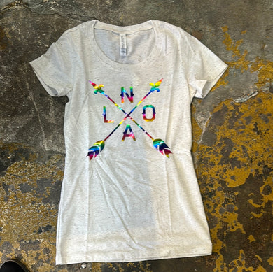18110 Women Rainbow Arrow T shirt