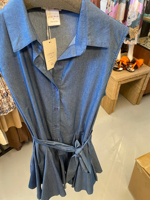 Special dress request - sleeveless medium