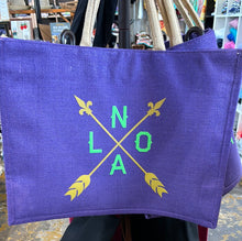 19551 New Jute Arrow Tote