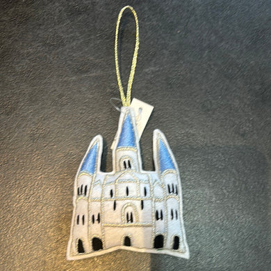 19549 Cathedral Silver Ornament