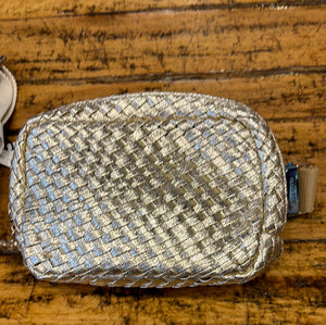19589 EVEB Evleigh woven belt bag