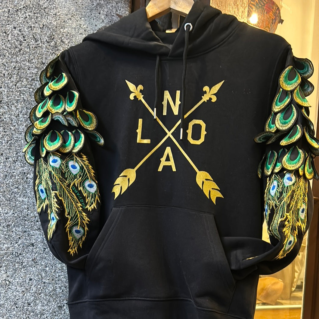 19387 Peacock Hoodie w Arrow